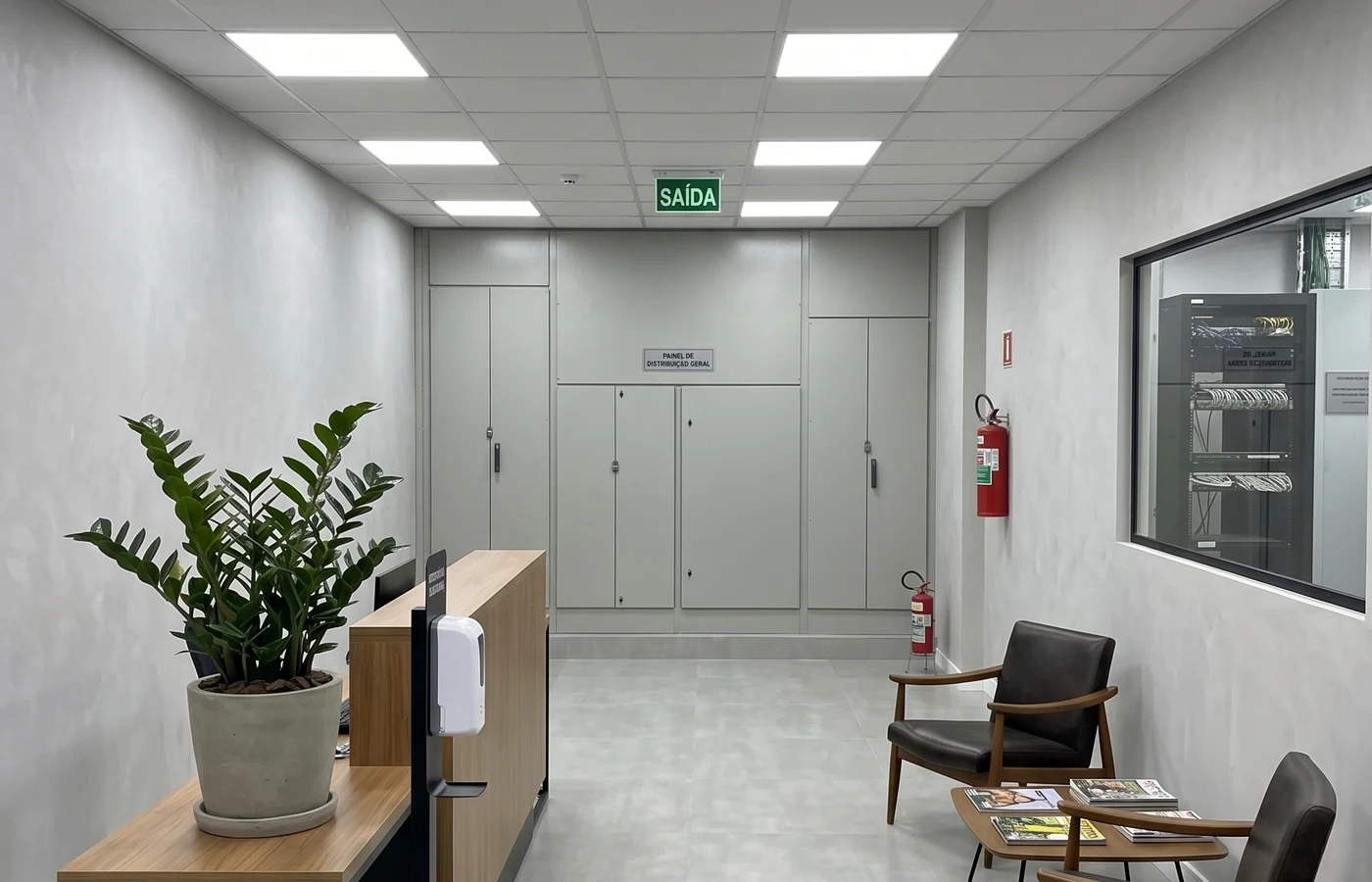 Instalação elétrica em obra comercial